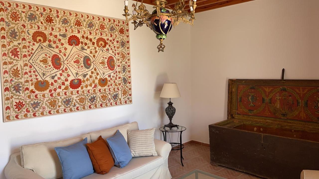 Villa Lindos 외부 사진