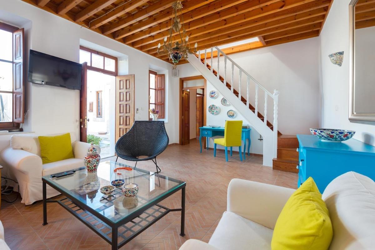 Villa Lindos 외부 사진