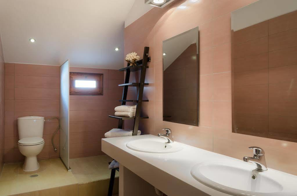 Villa Lindos 외부 사진